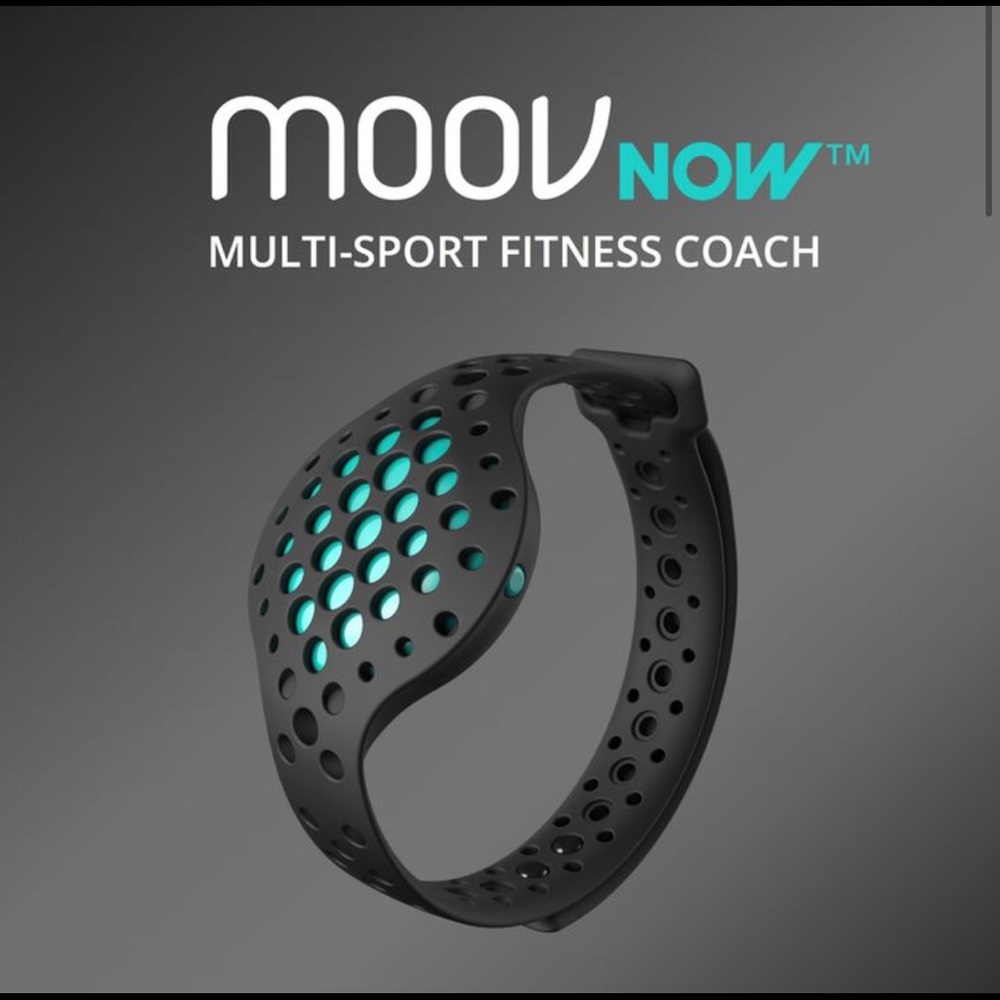Moov now fitness tracker